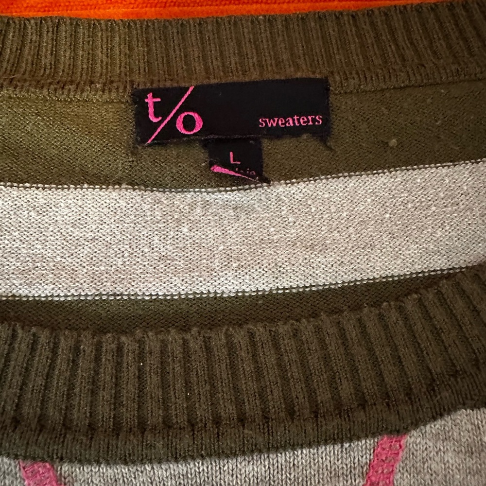 Classic Striped Crewneck Sweater with a POP of PINK - L - Picture 5 of 5